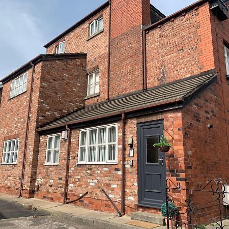 Be My Guest Liverpool - Ground Floor Apartment With Parking 外观 照片