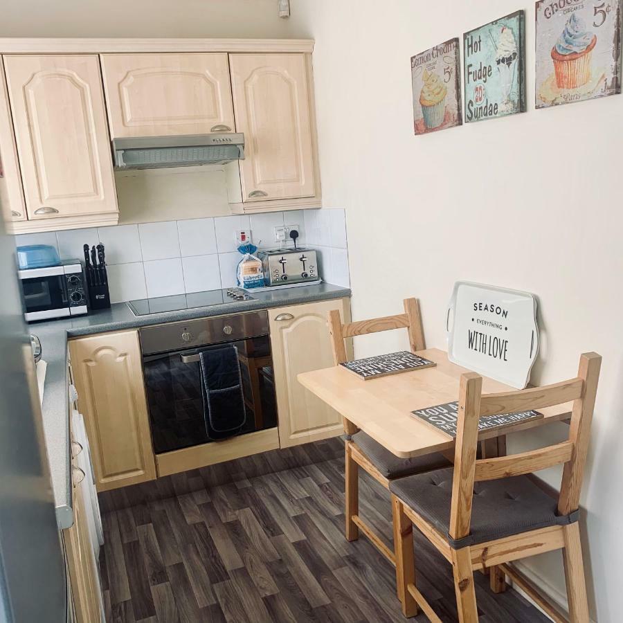 Be My Guest Liverpool - Ground Floor Apartment With Parking 外观 照片